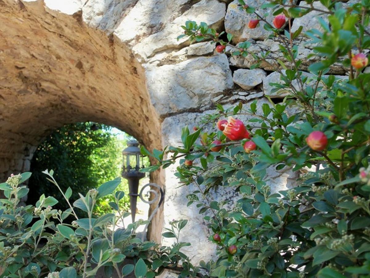 Chambres Et Jardin De Pierres Espédaillac Eksteriør billede